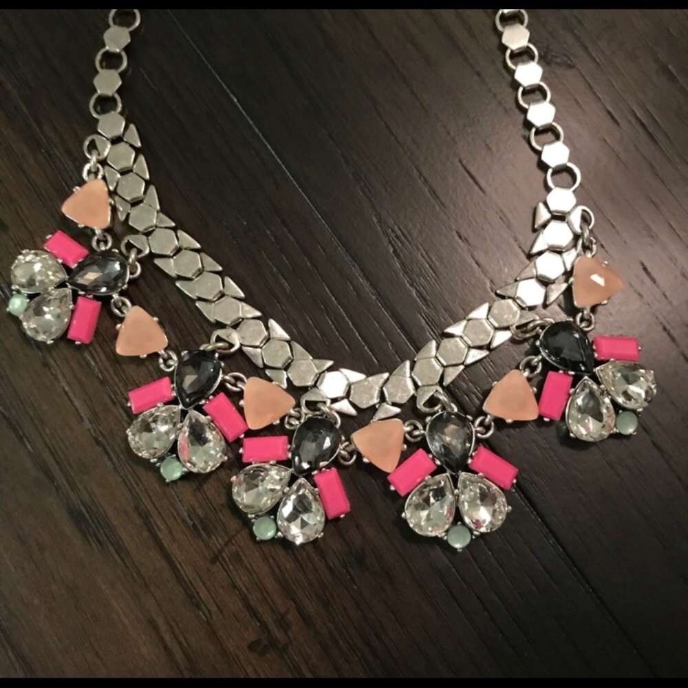 Stella and Dot Statement Necklace